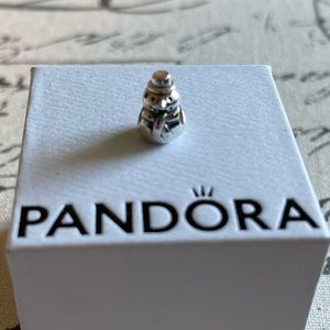 Authentic Pandora Snowman *retired* charm